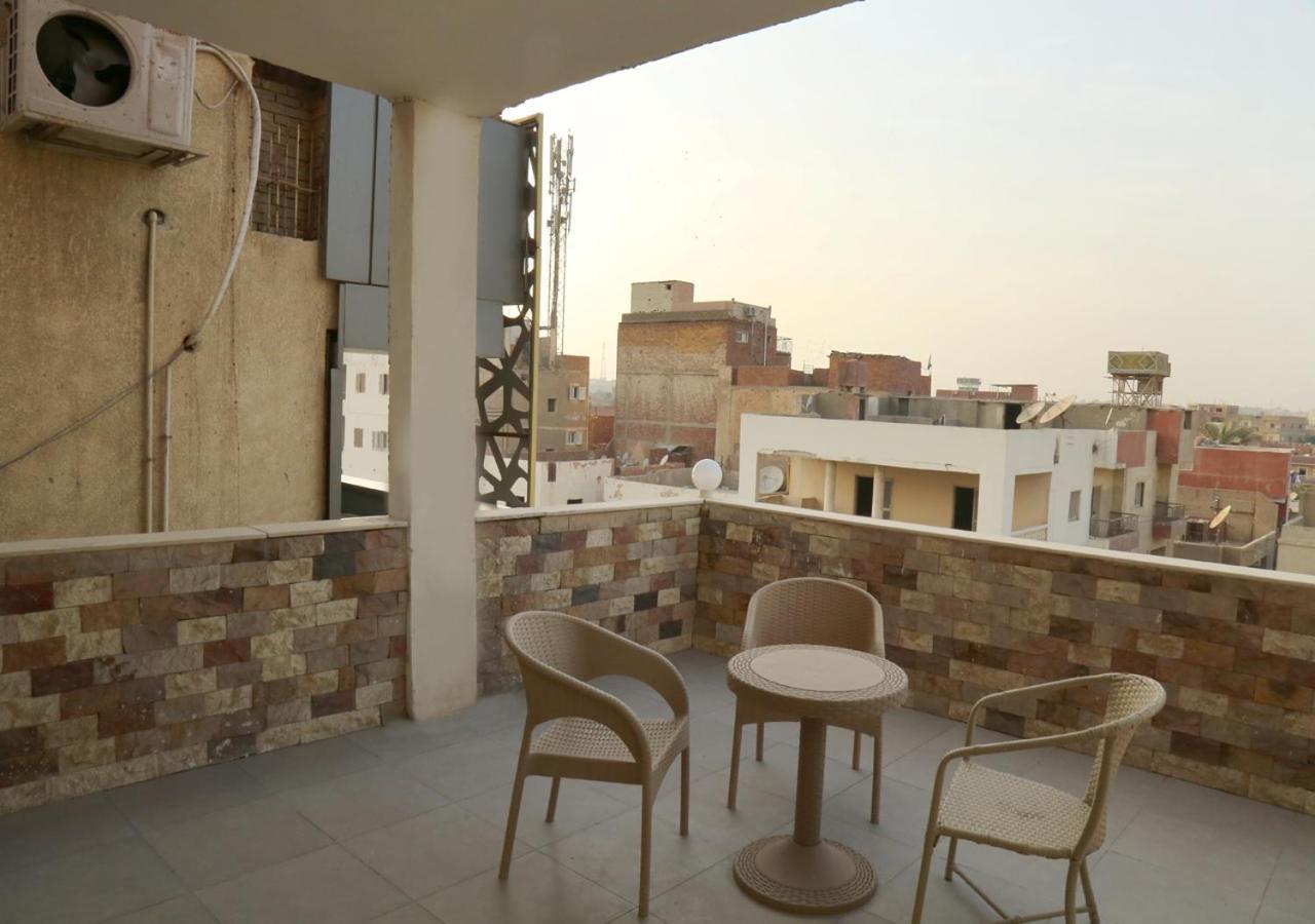 Pyramids Shadow Hotel El El Cairo Exterior foto
